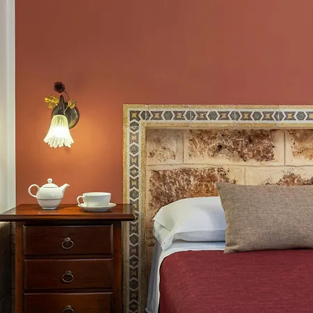 L'angolino Della Nonna Bed & Breakfast 3*